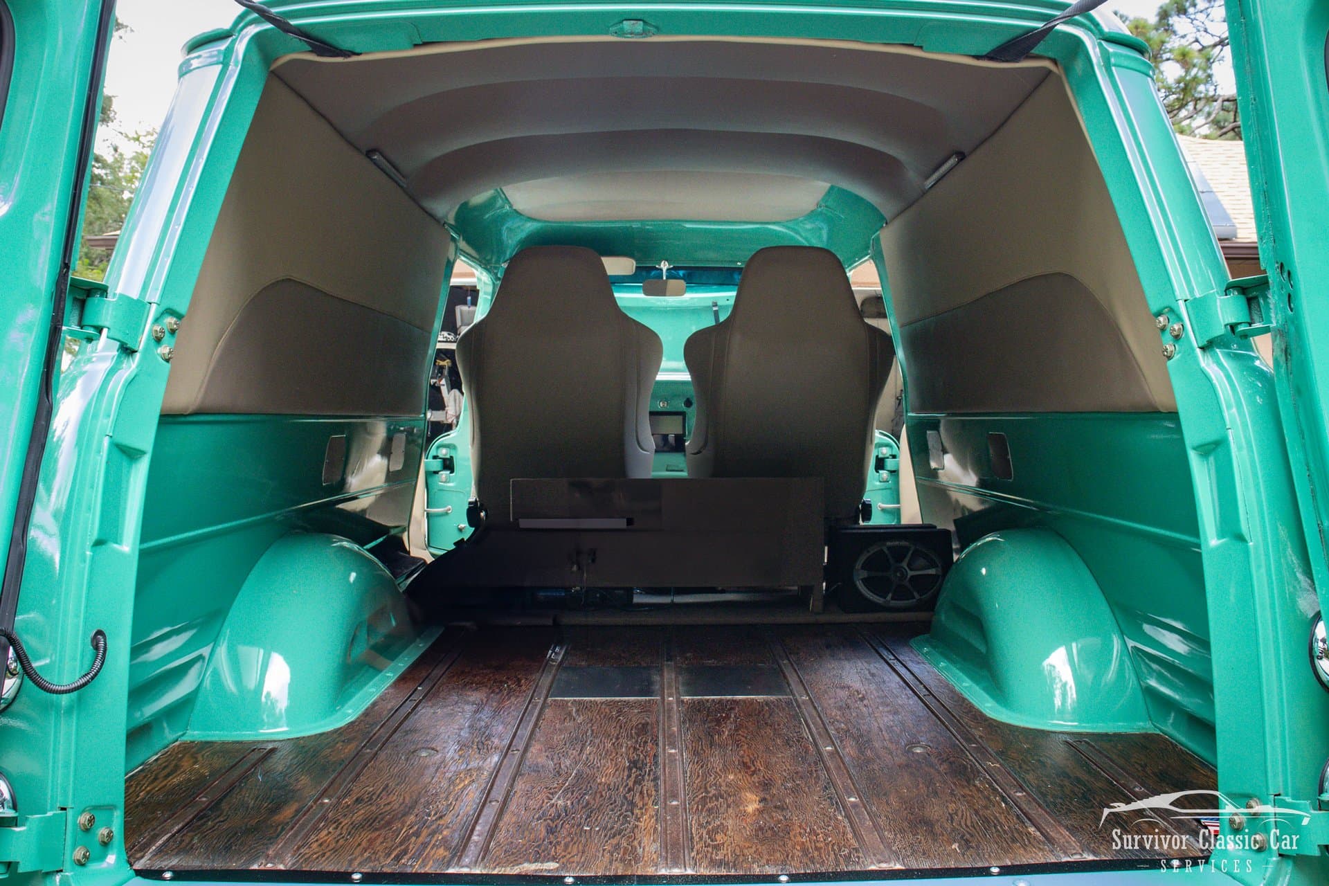 1957 Chevrolet 3100 Panel Truck thumbnail 18