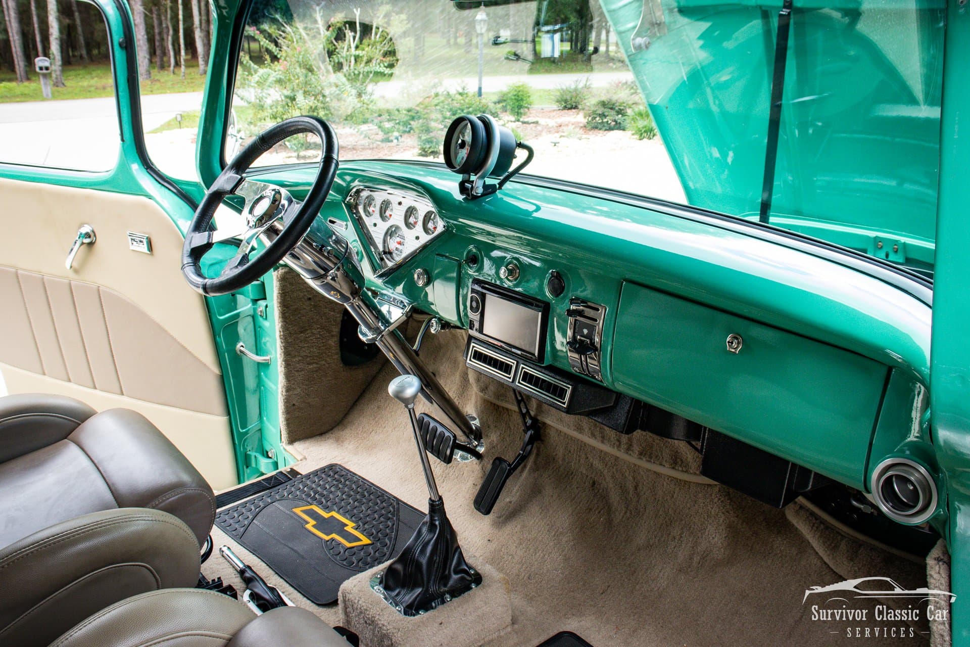 1957 Chevrolet 3100 Panel Truck thumbnail 15