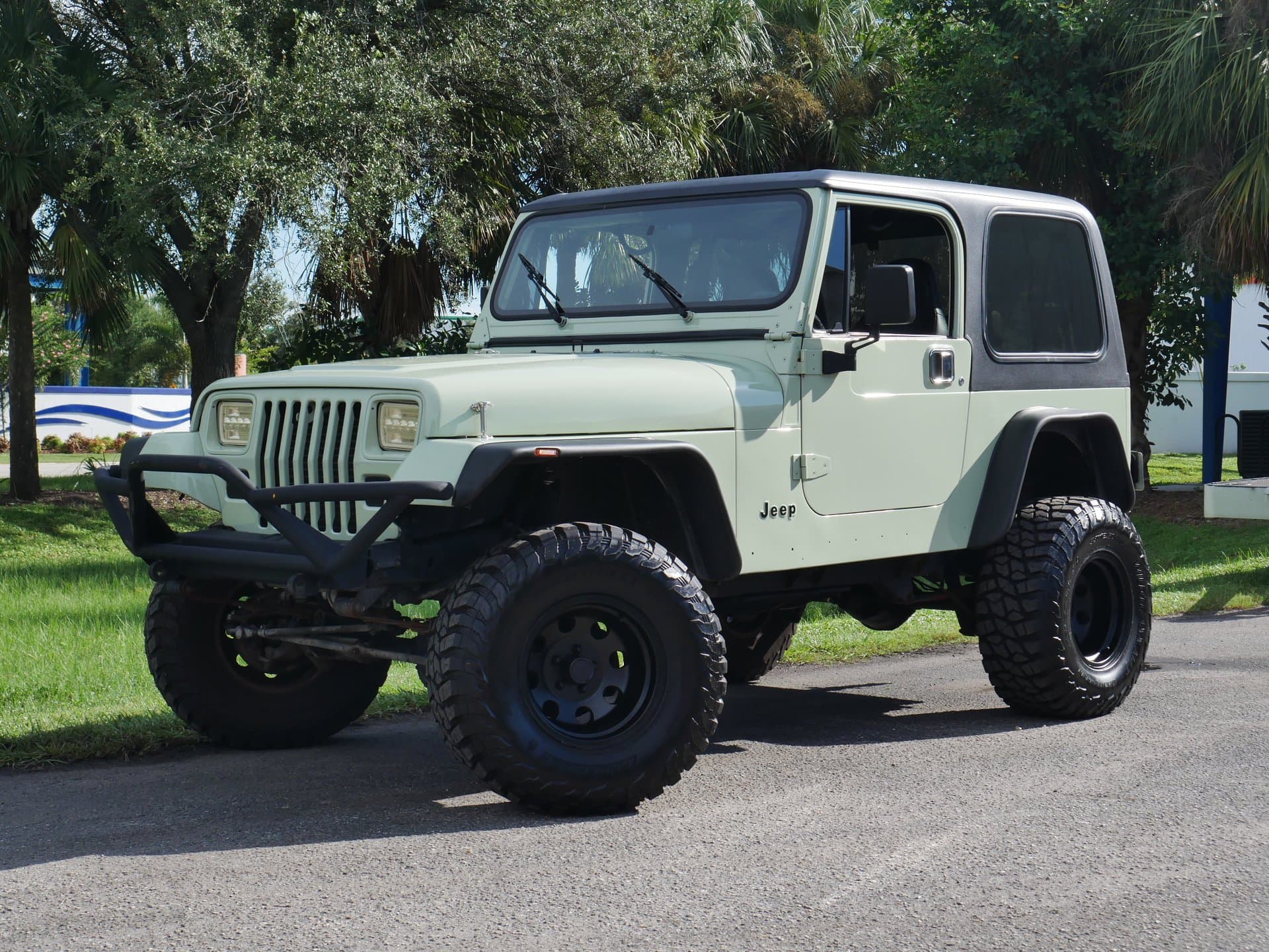 1995 Jeep Wrangler 4x4 thumbnail 4