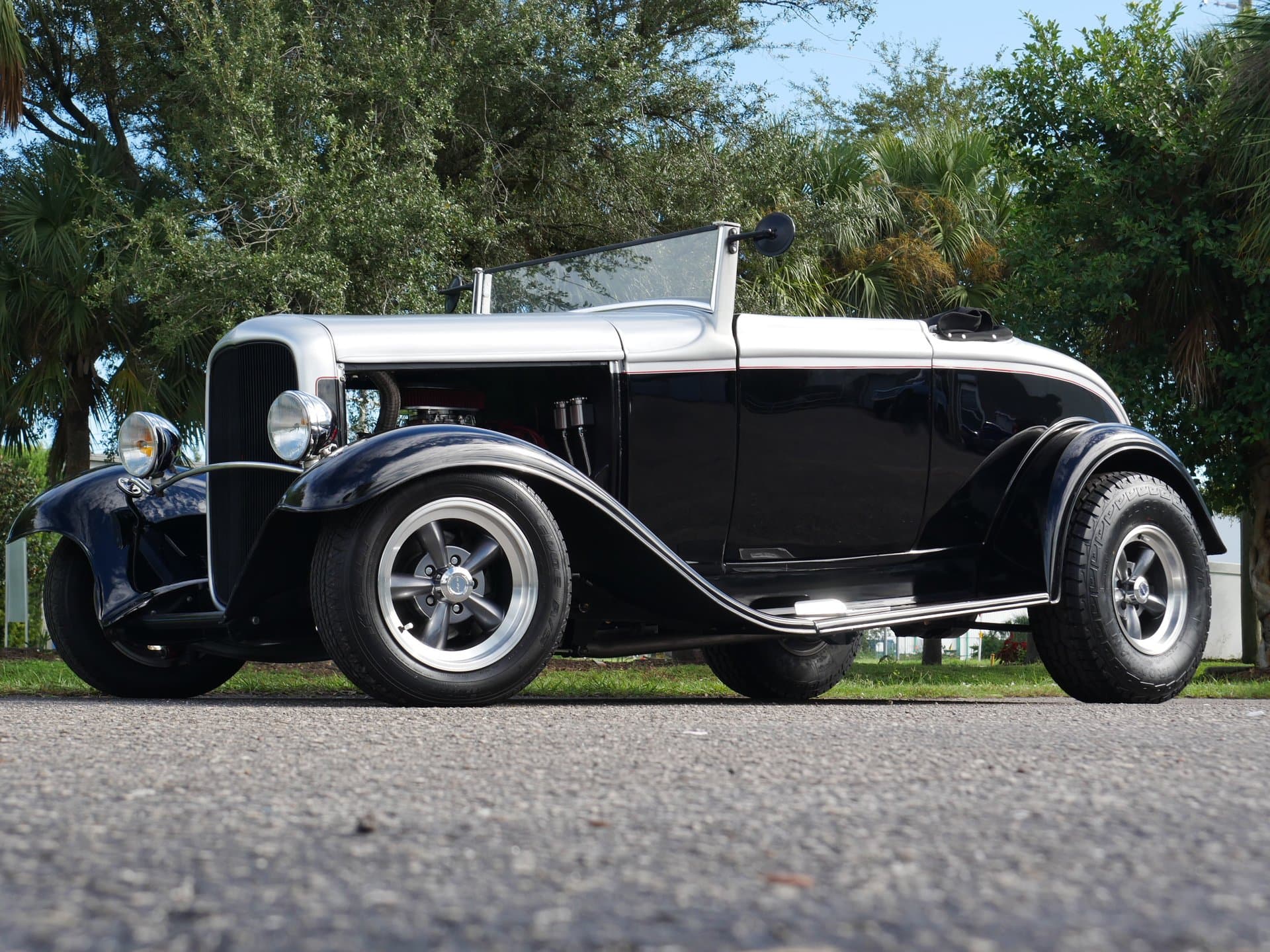 1932 Ford Roadster thumbnail 12