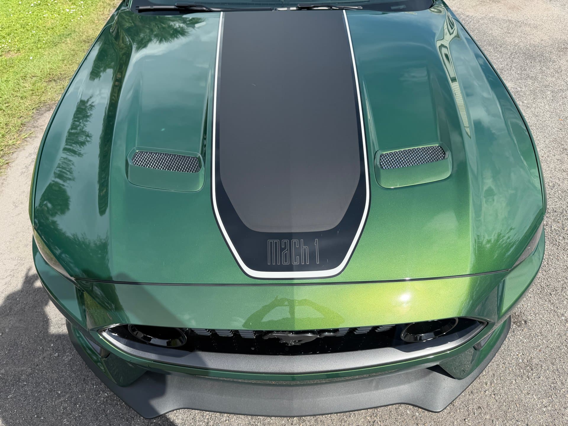 2023 Ford Mustang Mach 1 thumbnail 9