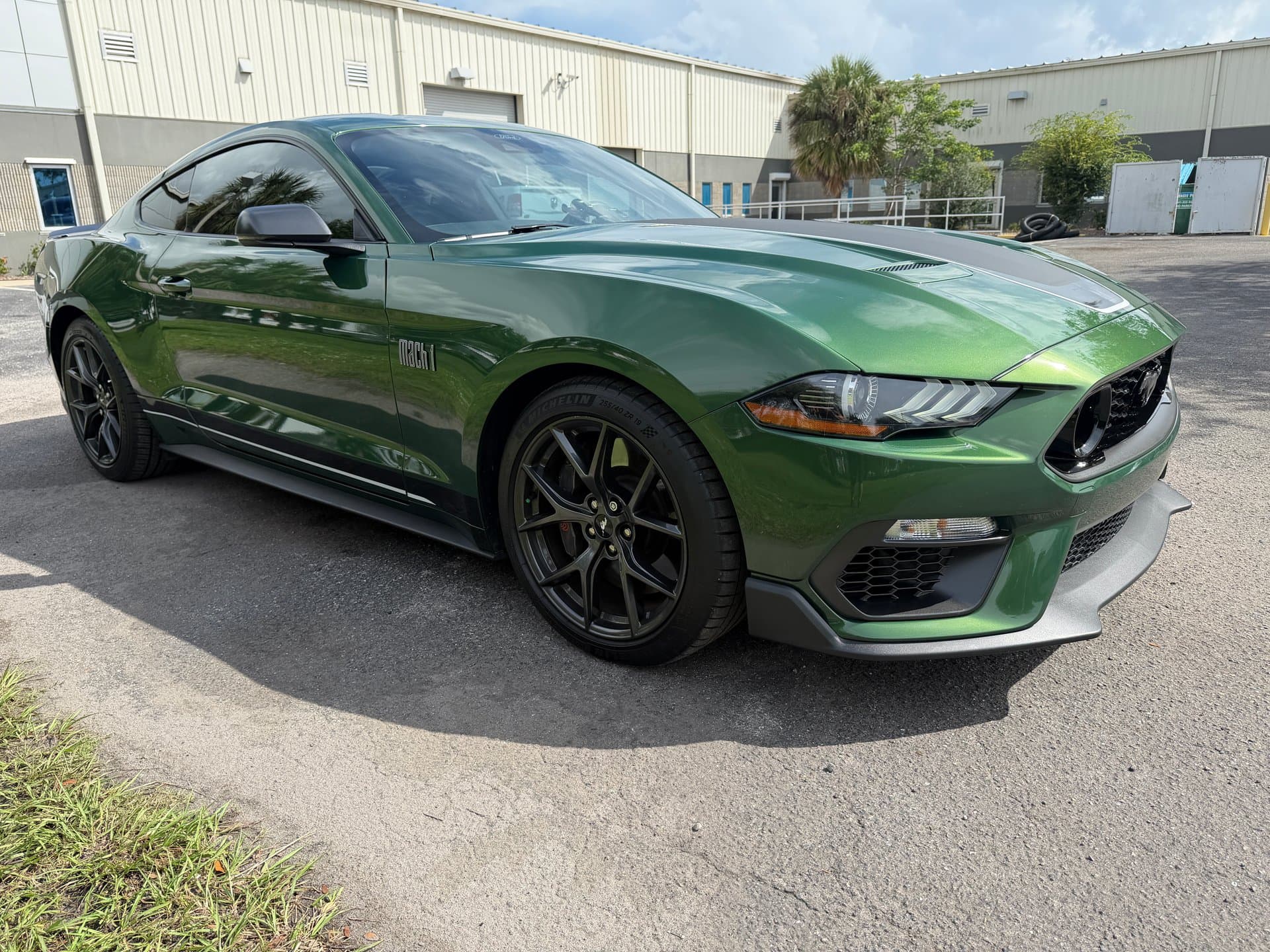 2023 Ford Mustang Mach 1 thumbnail 5