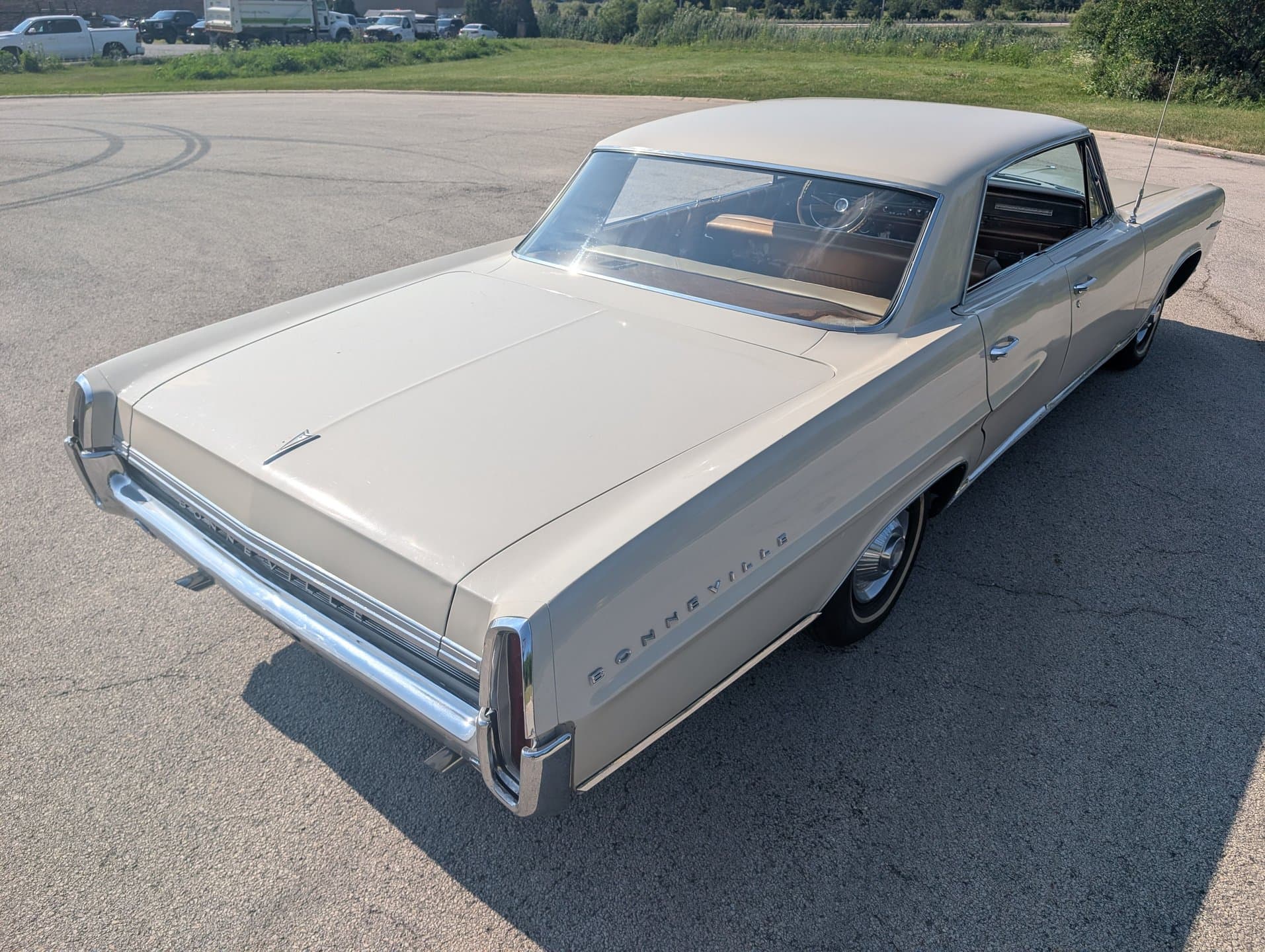 1964 Pontiac Bonneville thumbnail 6