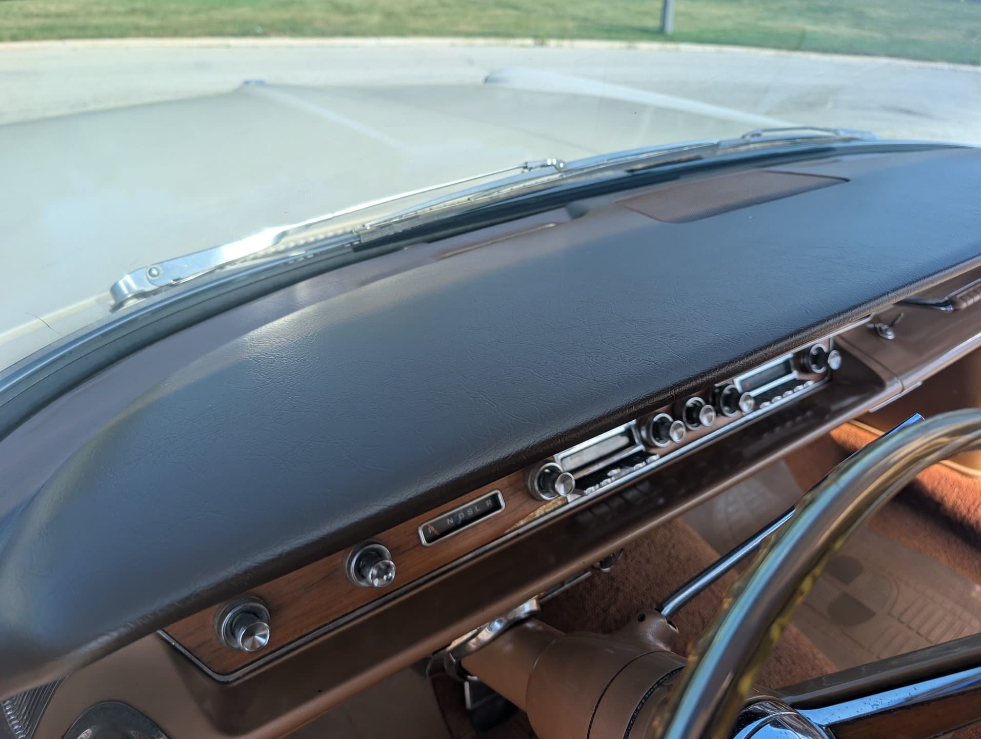 1964 Pontiac Bonneville thumbnail 18