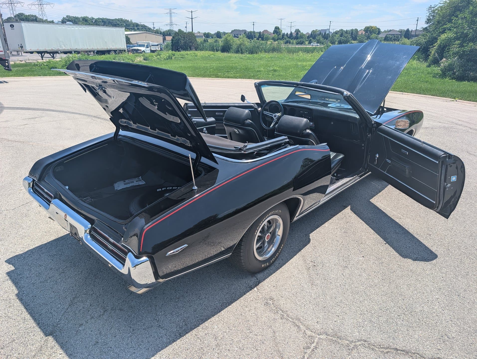 1969 Pontiac GTO Convertible thumbnail 15