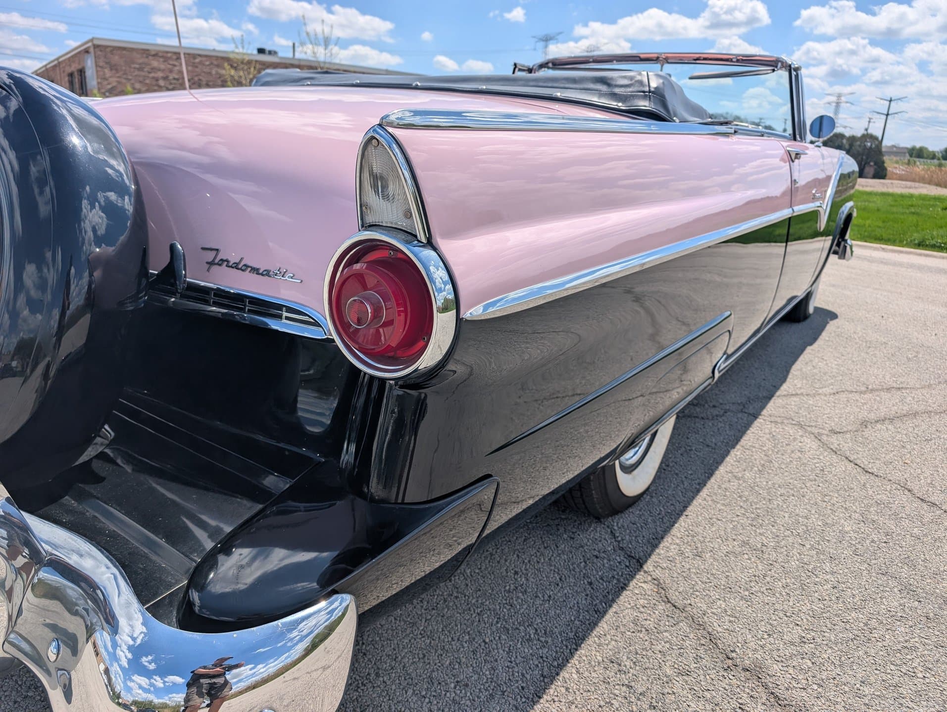 1955 Ford Sunliner Convertible thumbnail 11