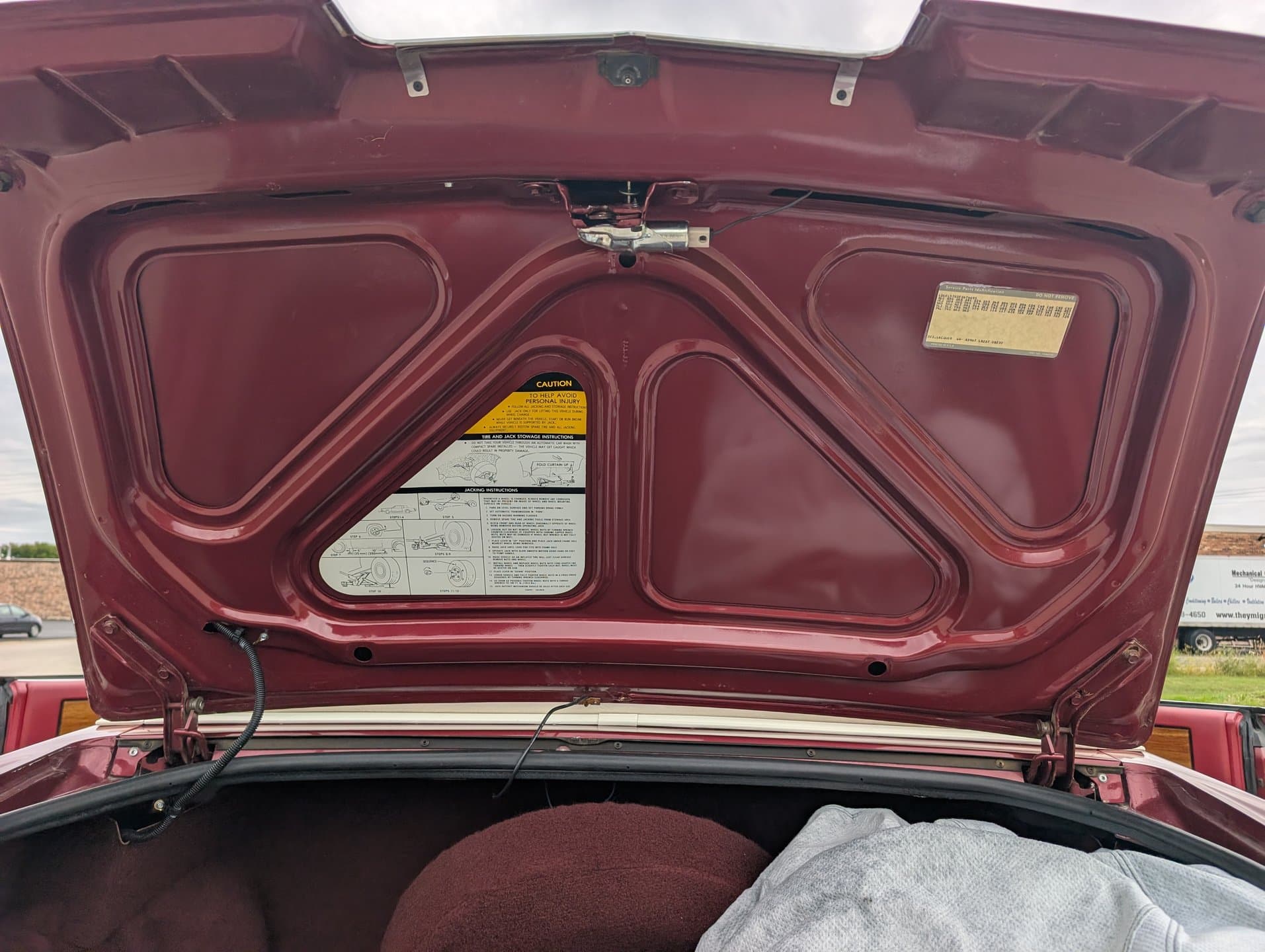 1985 Cadillac Eldorado thumbnail 22