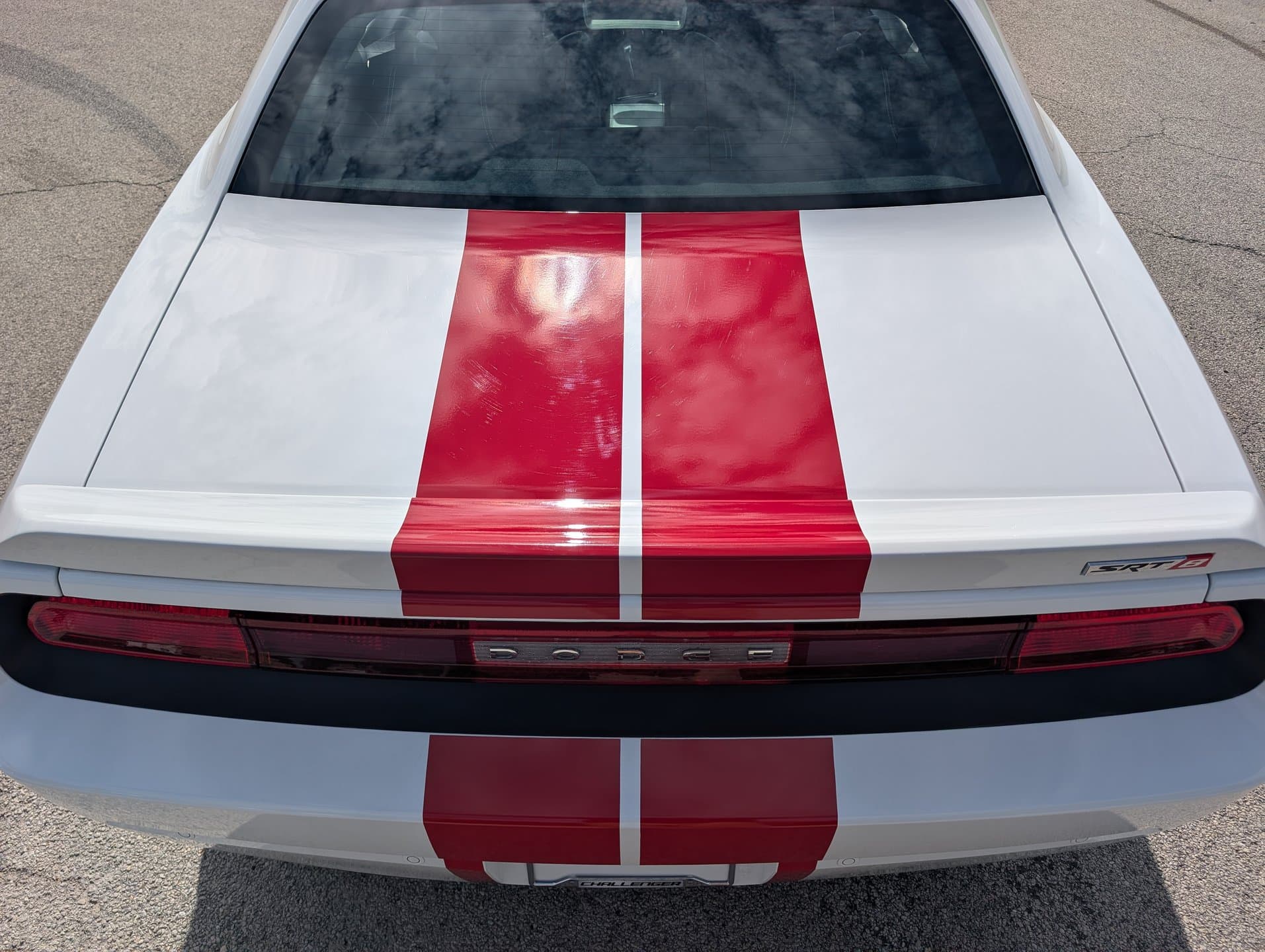 2013 Dodge Challenger SRT8 392 thumbnail 9