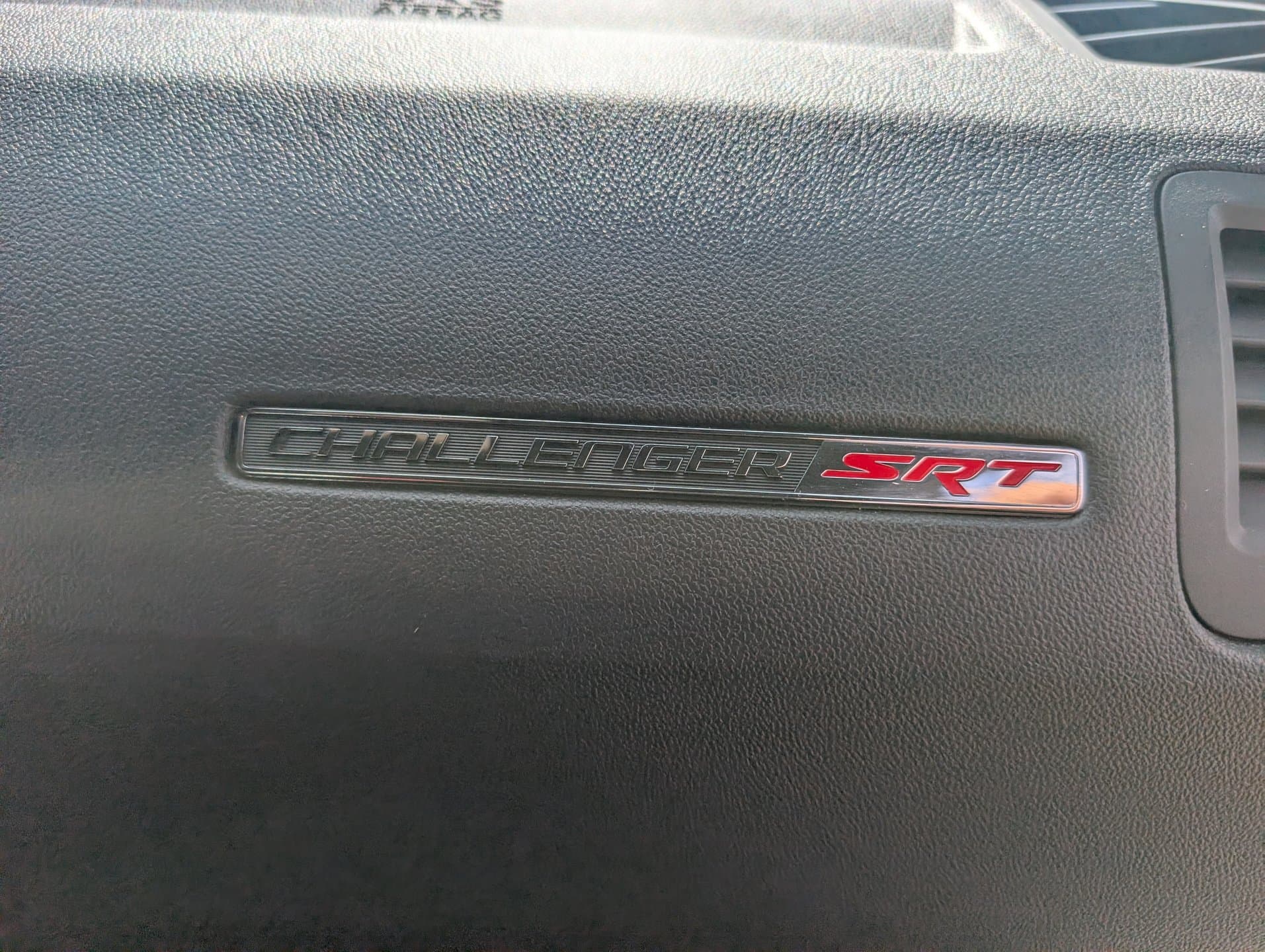 2013 Dodge Challenger SRT8 392 thumbnail 20