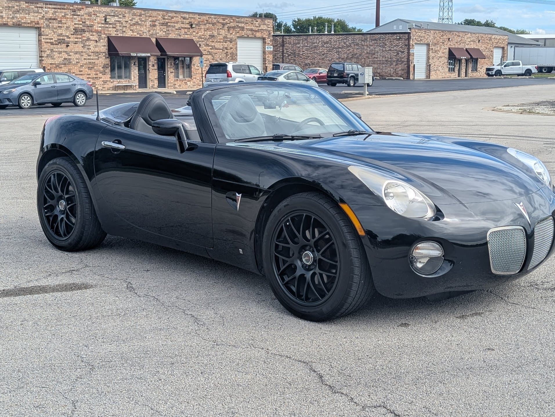 2006 Pontiac Solstice Base thumbnail 8
