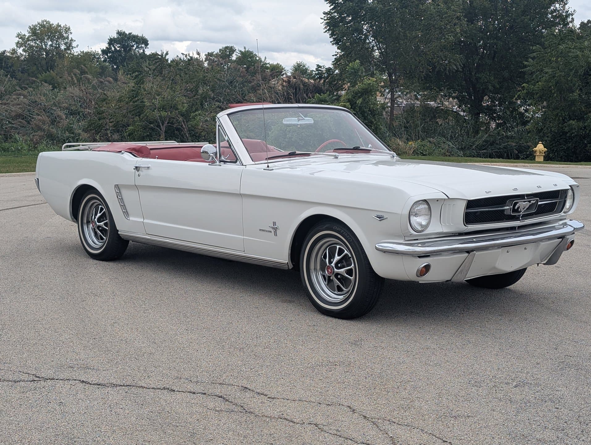 1965 Ford Mustang Convertible thumbnail 5