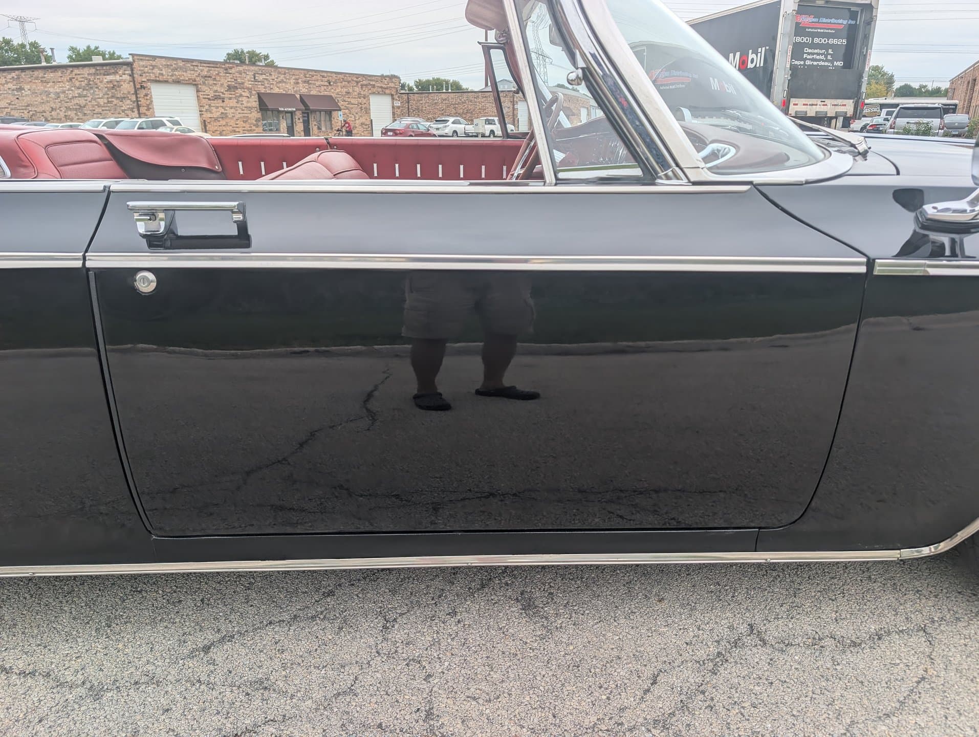1964 Chrysler Newport Convertible thumbnail 11
