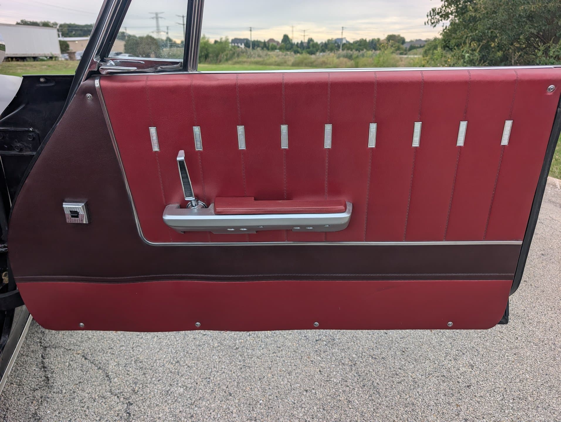 1964 Chrysler Newport Convertible thumbnail 22