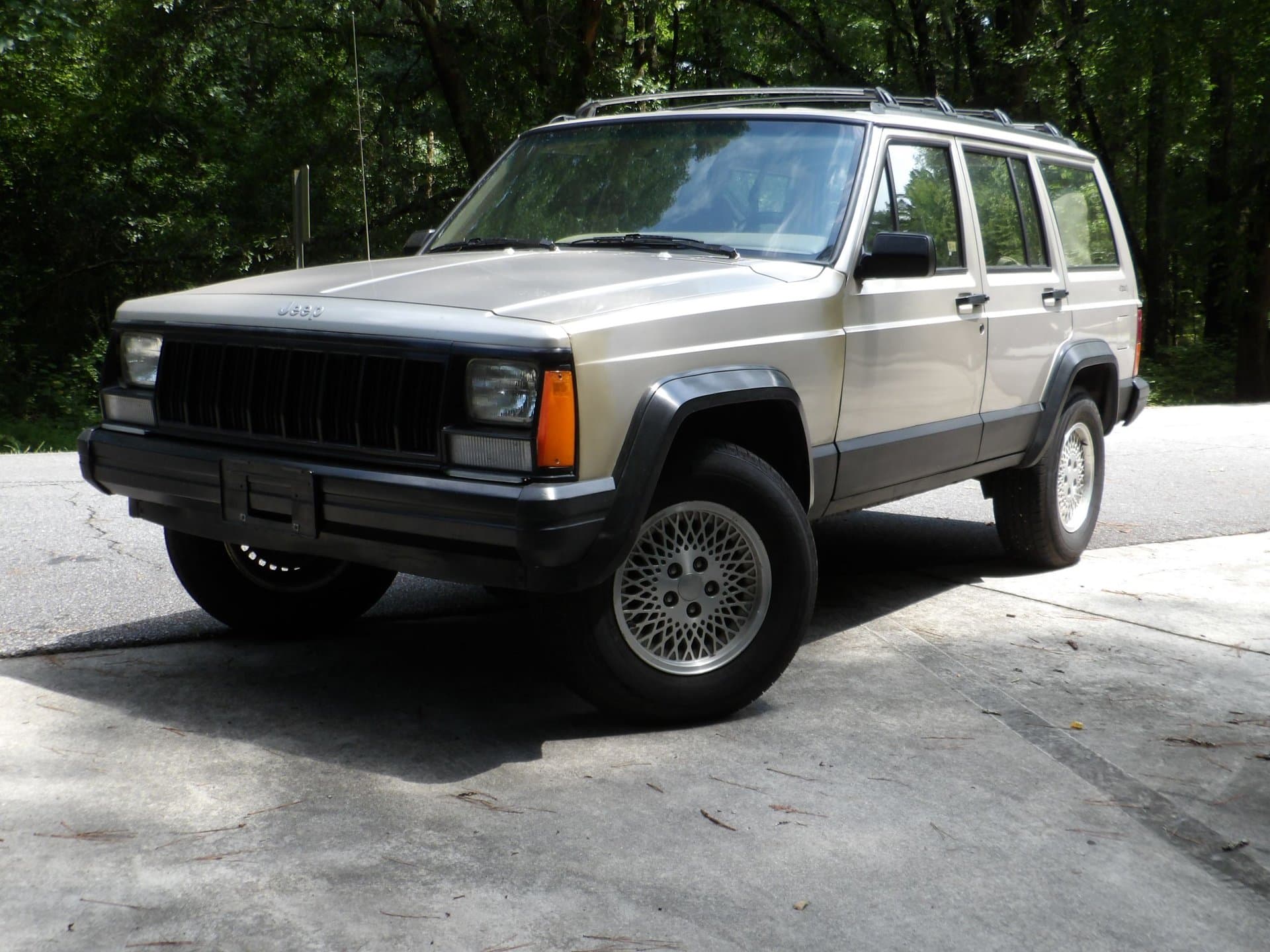1996 Jeep Cherokee 4x4 thumbnail 5