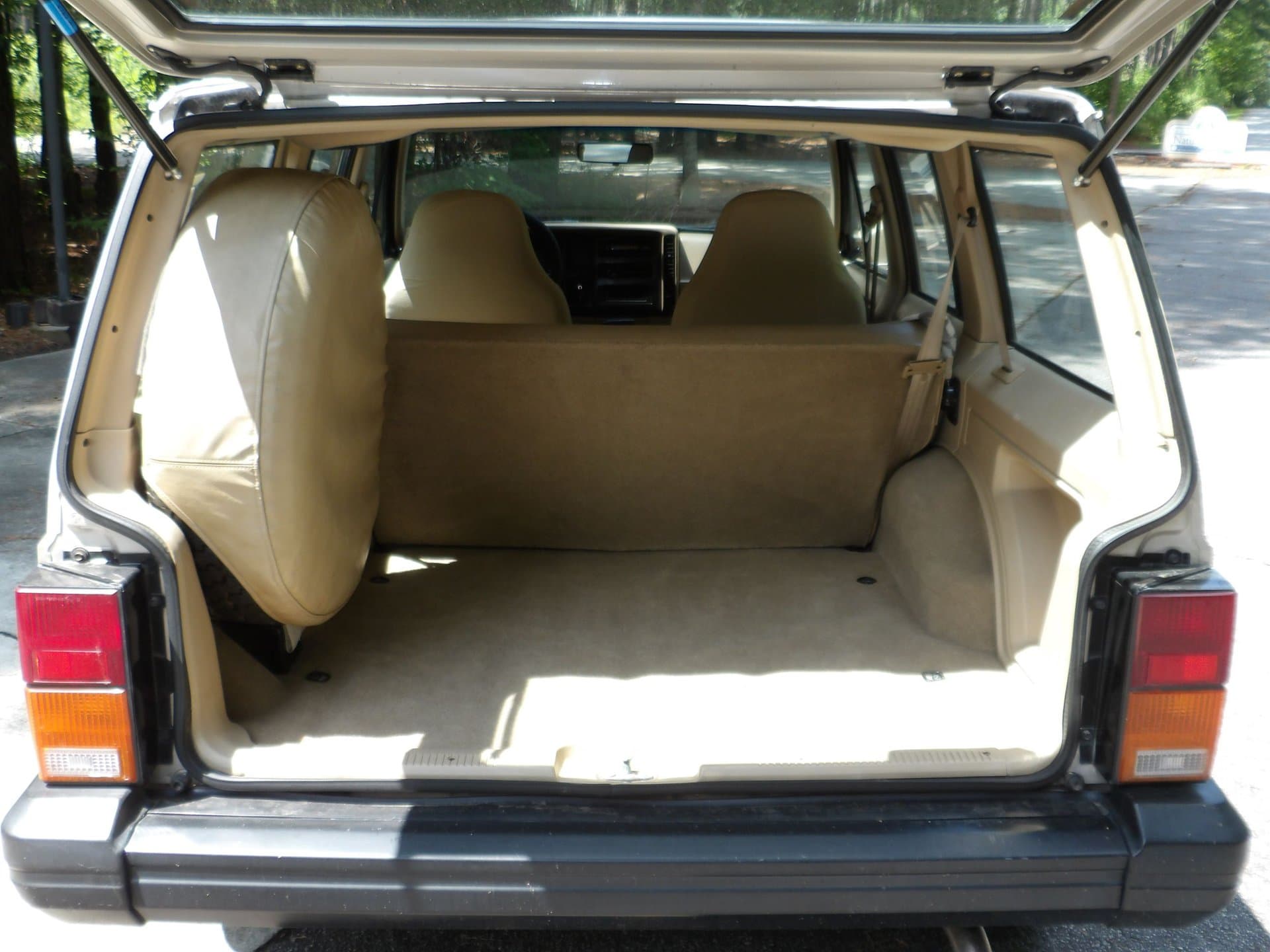 1996 Jeep Cherokee 4x4 thumbnail 3