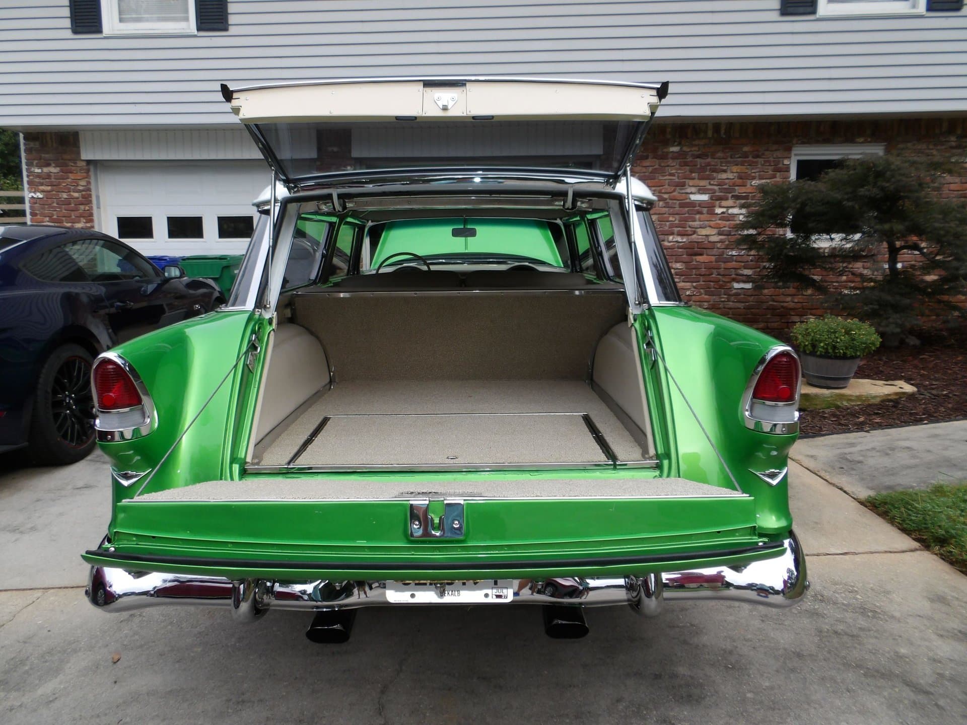 1955 Chevrolet Nomad Restomod thumbnail 10