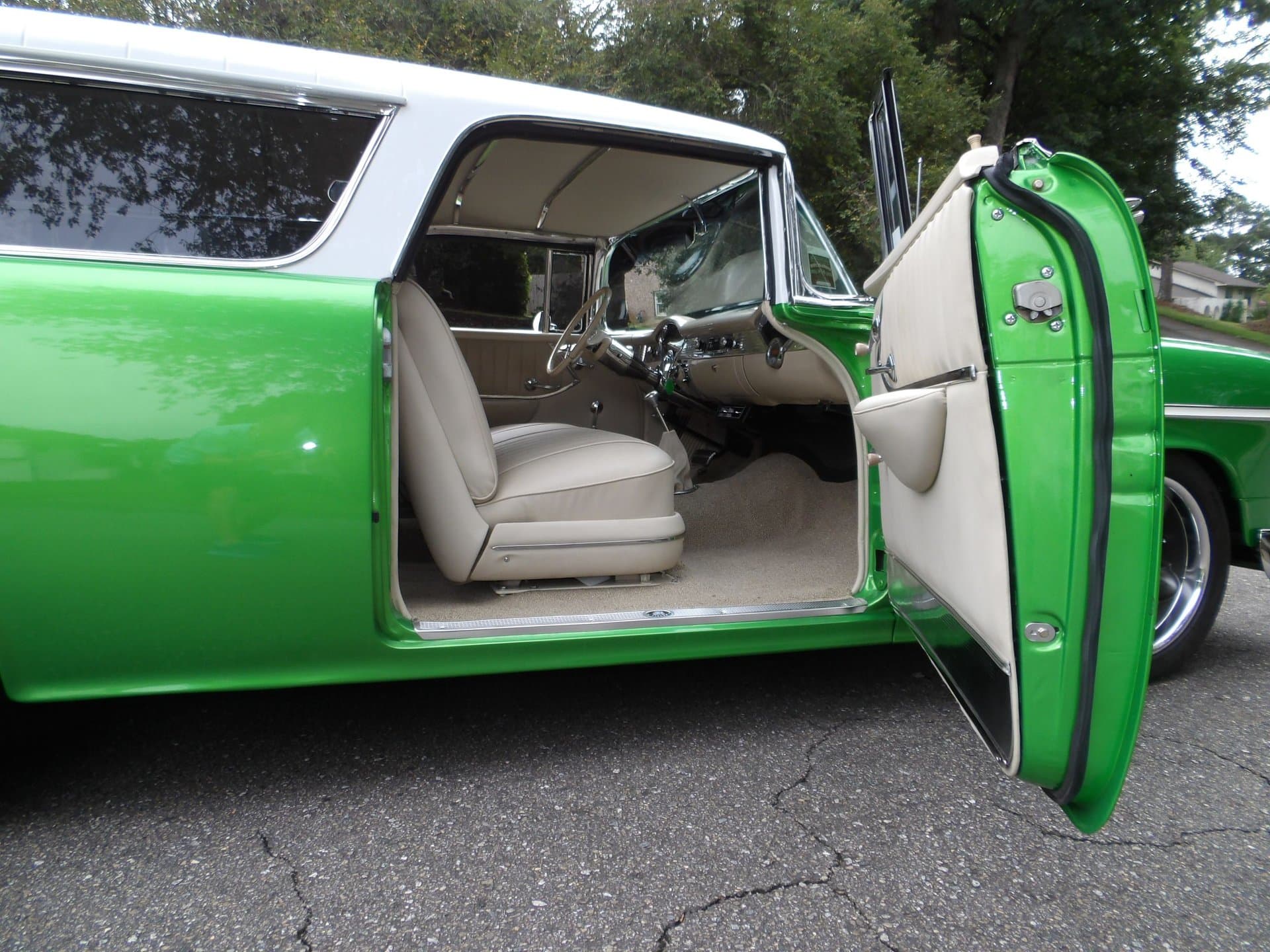 1955 Chevrolet Nomad Restomod thumbnail 27