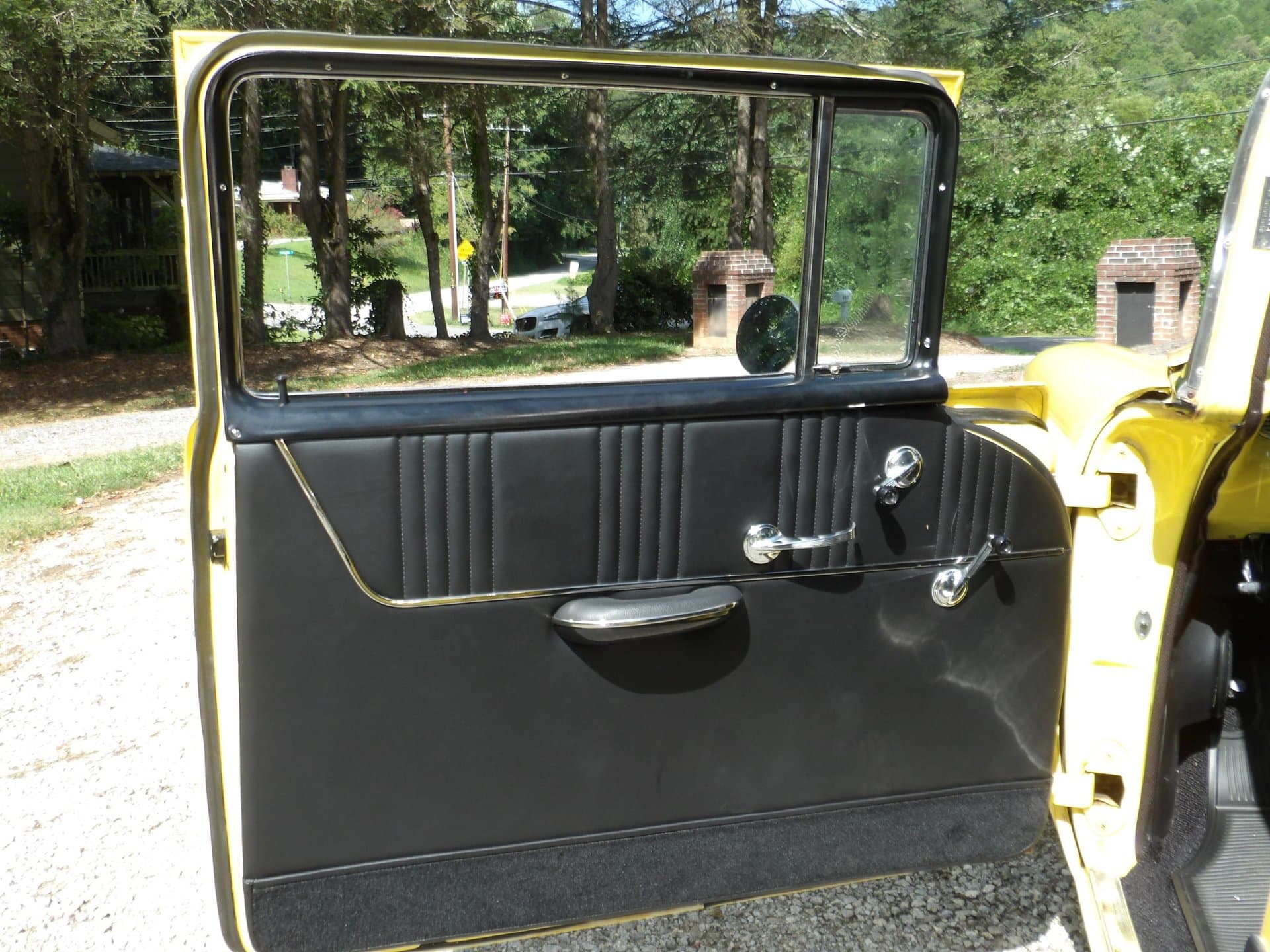 1956 Chevrolet 210 2-Door Post Restomod thumbnail 21