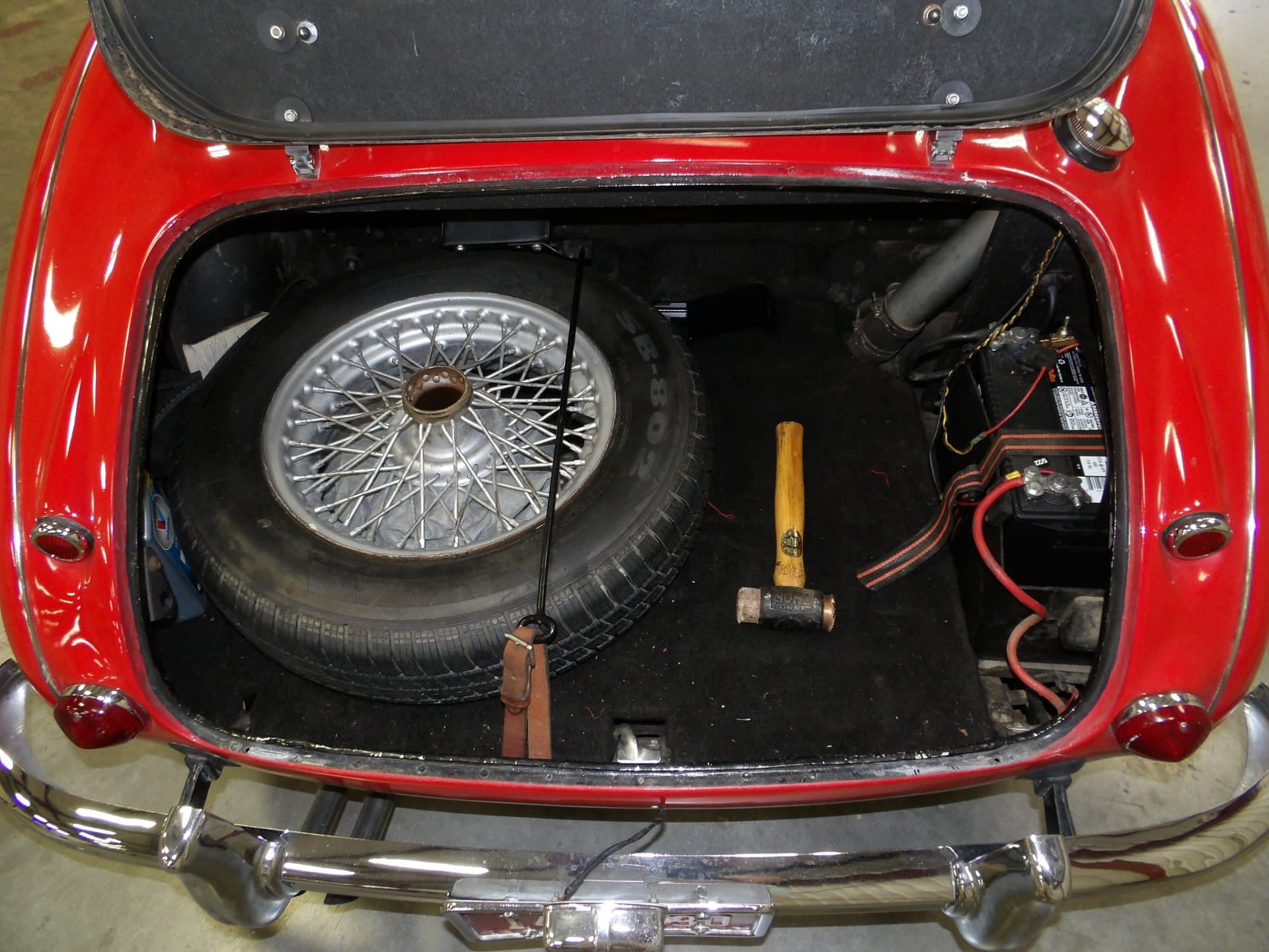 1963 Austin-Healey 3000 MKIII thumbnail 4