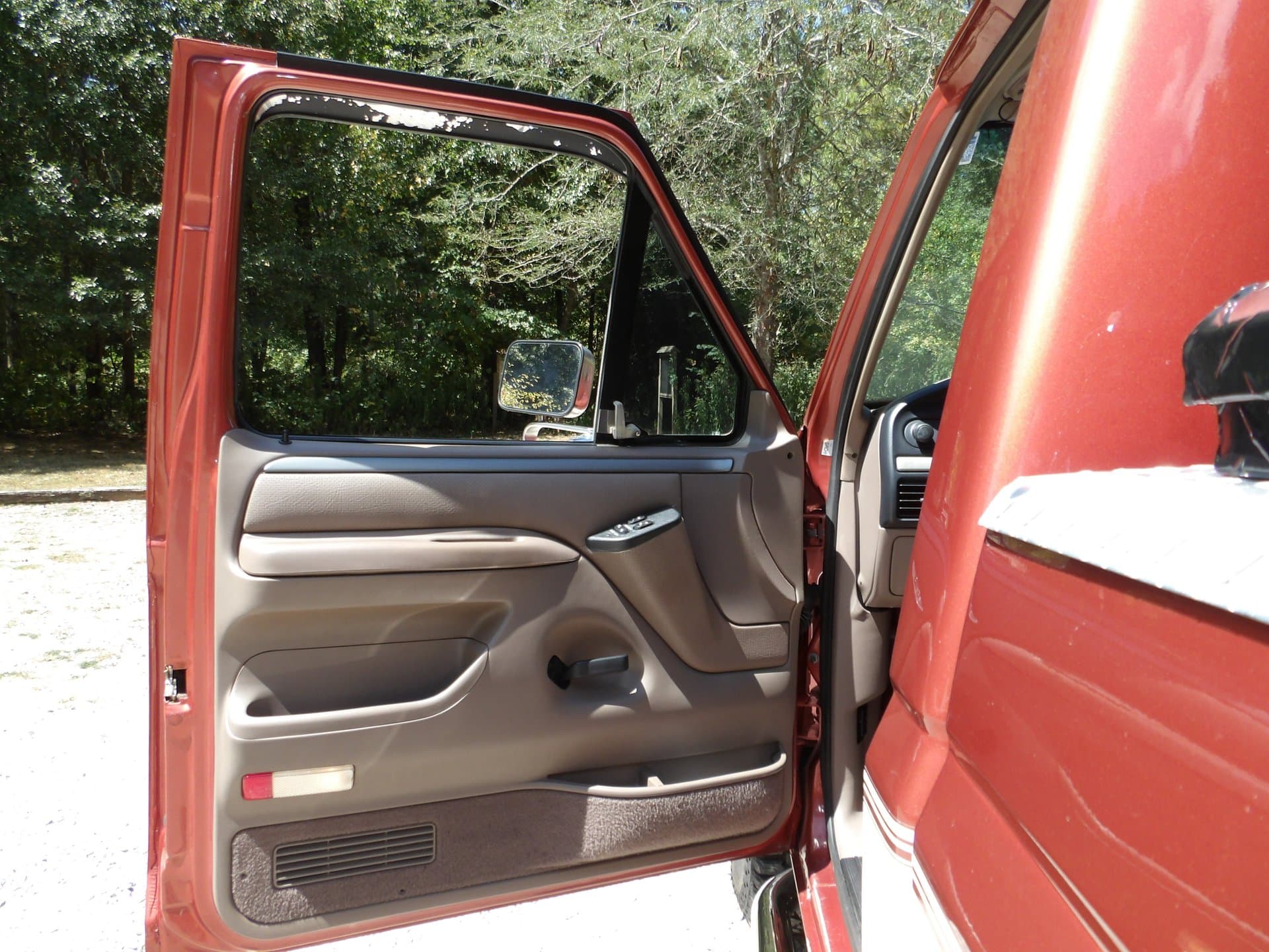 1995 Ford F250 XLT 4x4 thumbnail 22
