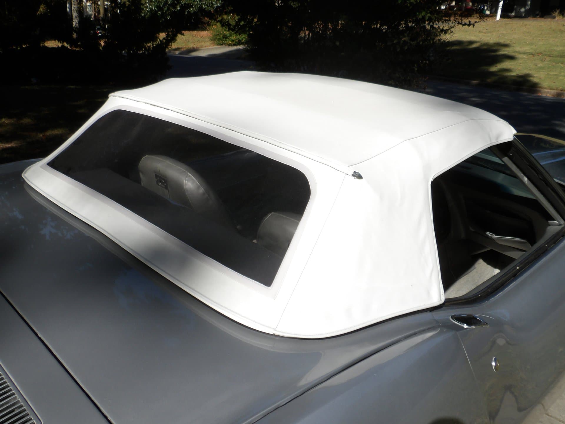 1975 Chevrolet Corvette Convertible thumbnail 14