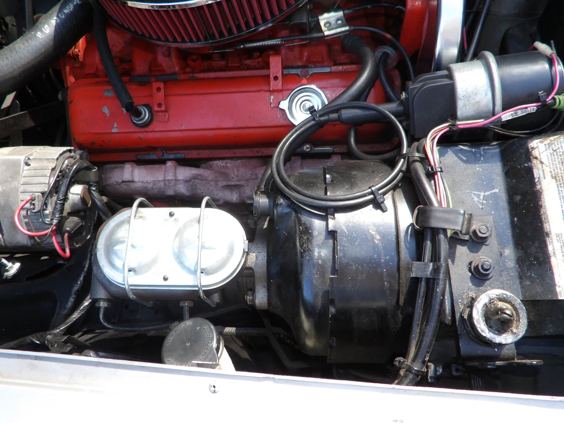 1975 Chevrolet Corvette Convertible thumbnail 18