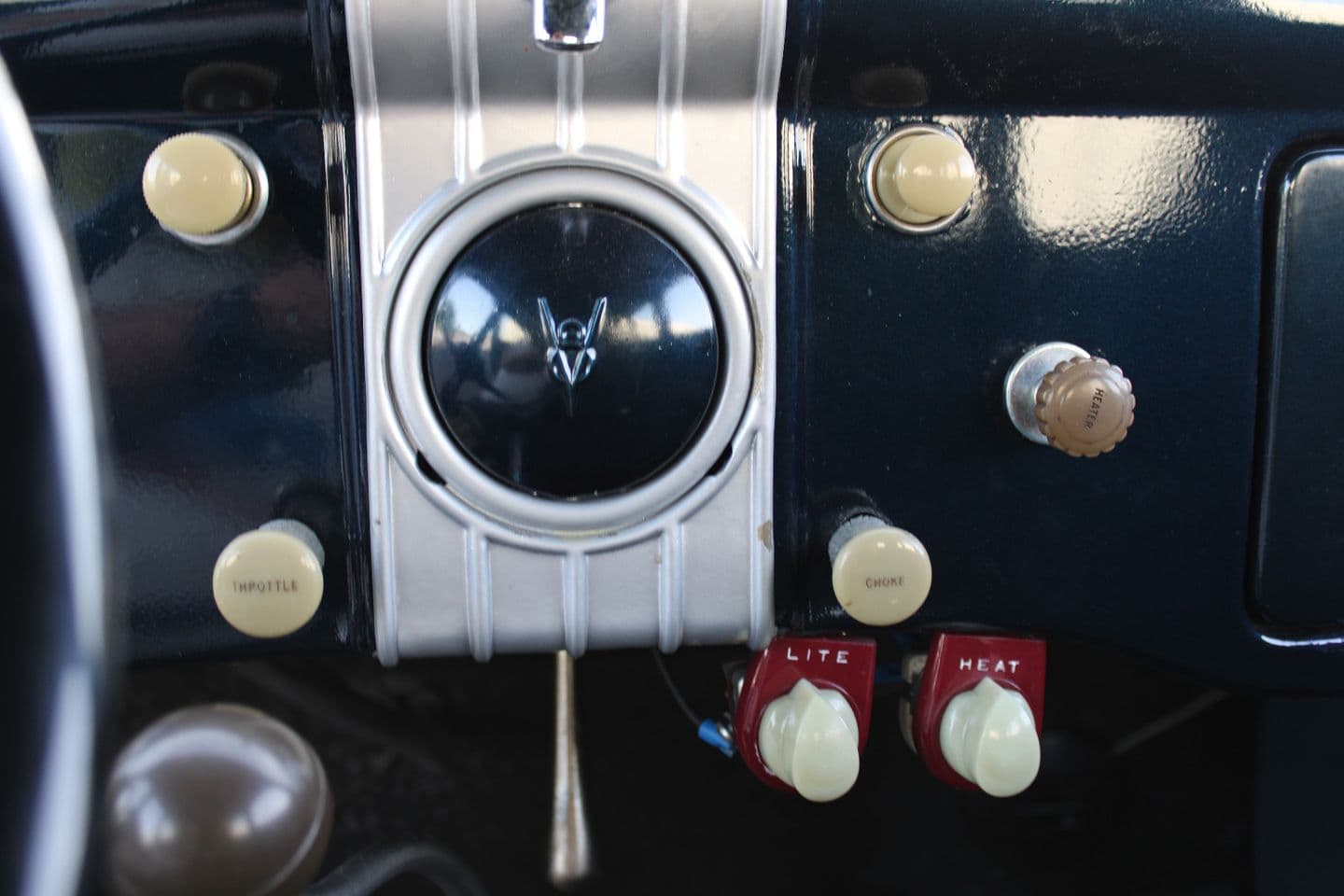 1935 Ford Sedan thumbnail 15