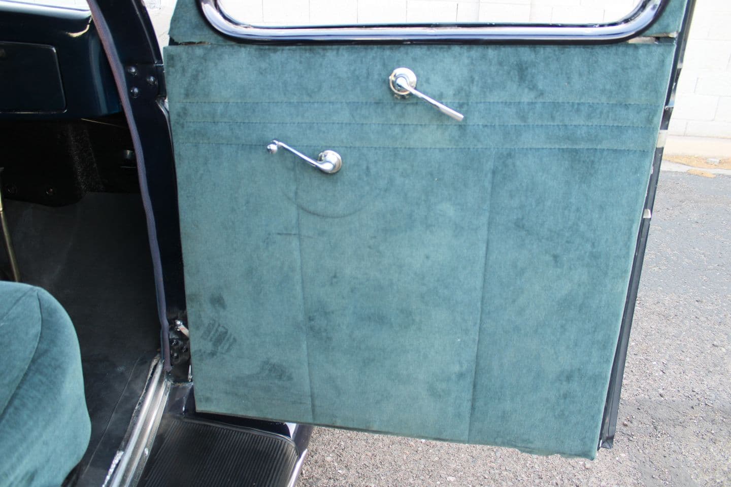 1935 Ford Sedan thumbnail 20
