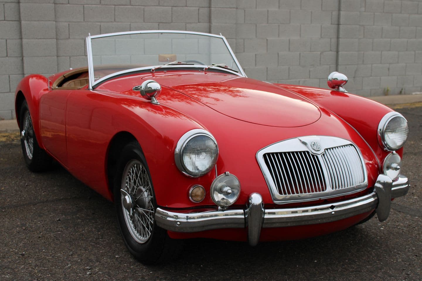 1956 MG Roadster thumbnail 10