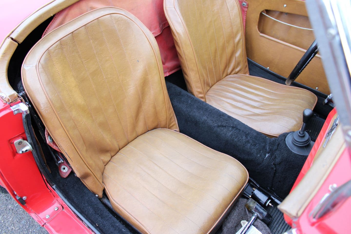 1956 MG Roadster thumbnail 21