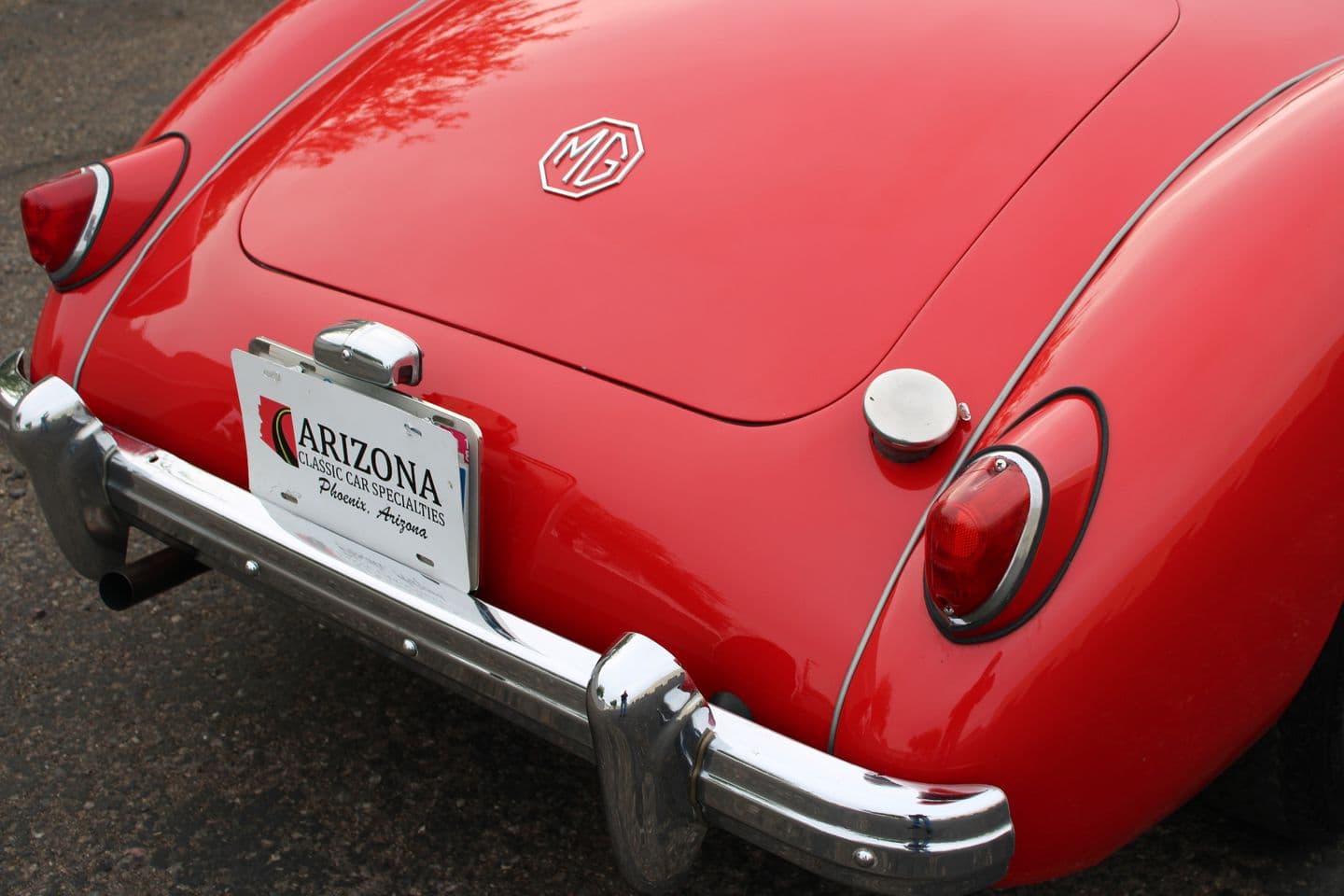 1956 MG Roadster thumbnail 4