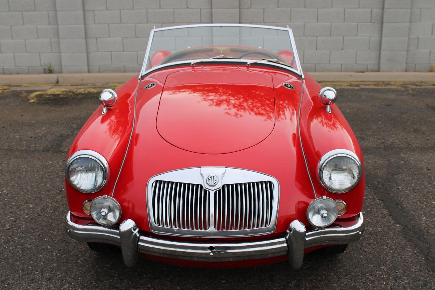 1956 MG Roadster thumbnail 7