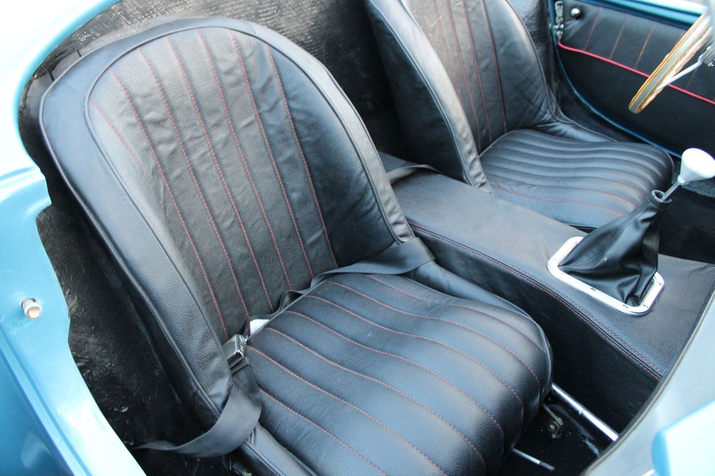 1965 Ford Cobra Replica thumbnail 19