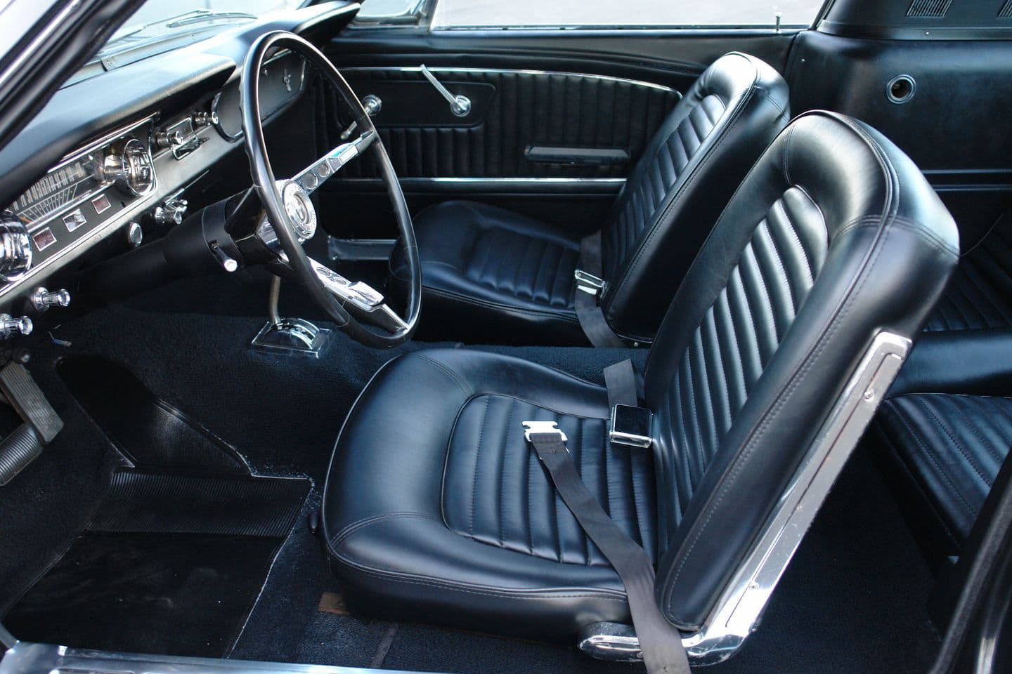 1965 Ford Mustang Fastback thumbnail 18