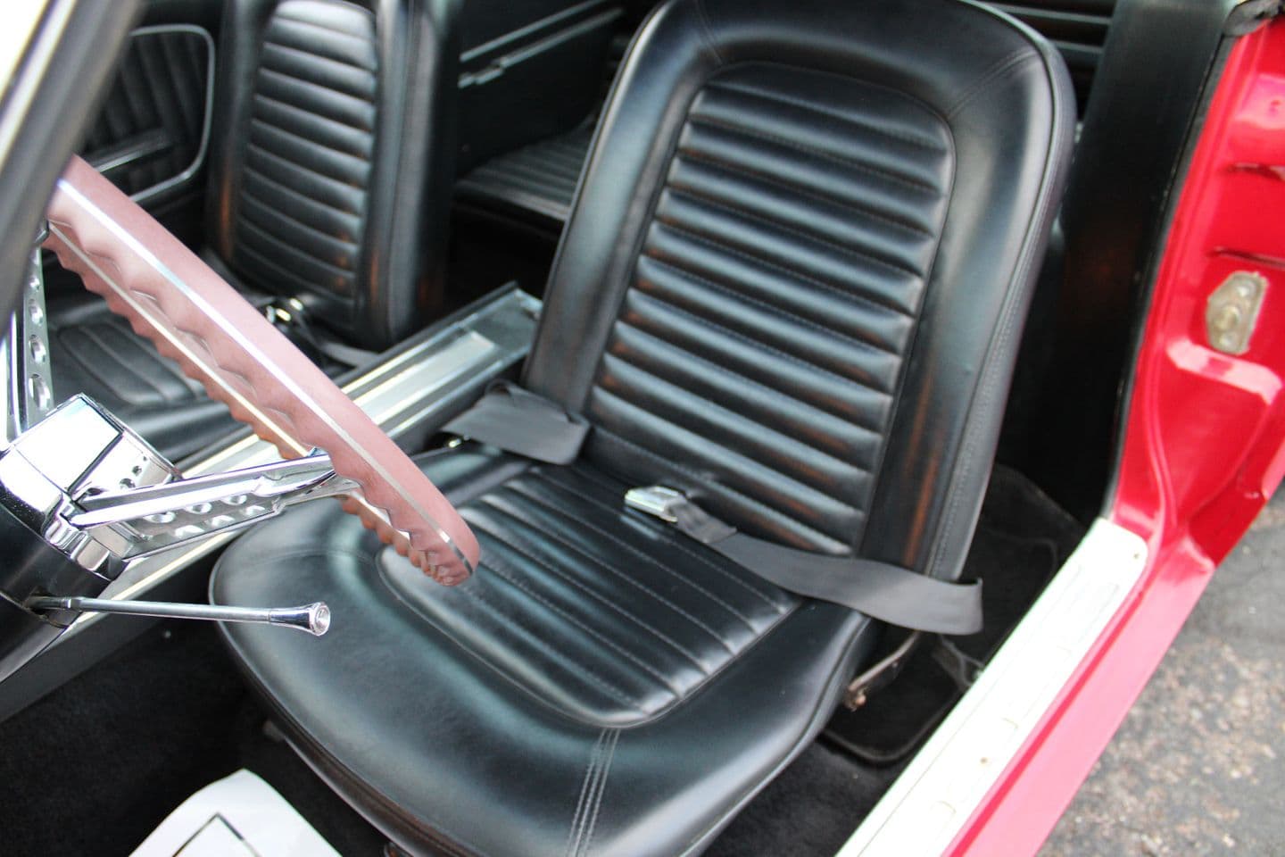 1965 Ford Mustang Fastback thumbnail 16