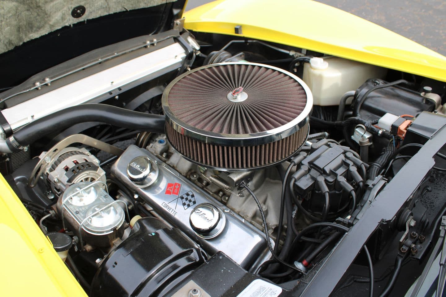 1975 Chevrolet Corvette thumbnail 14