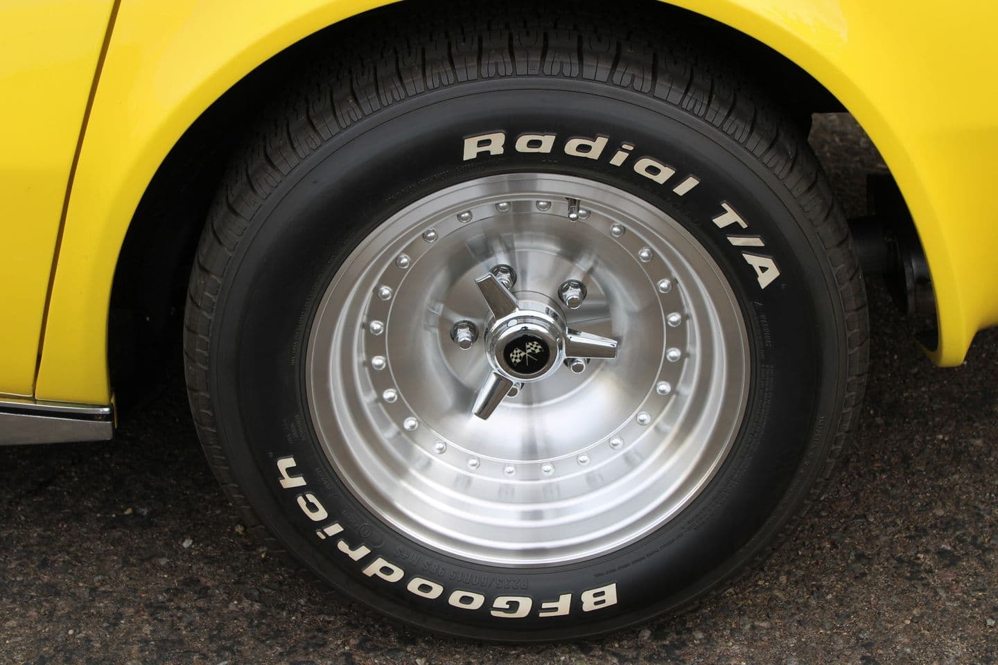 1975 Chevrolet Corvette thumbnail 26