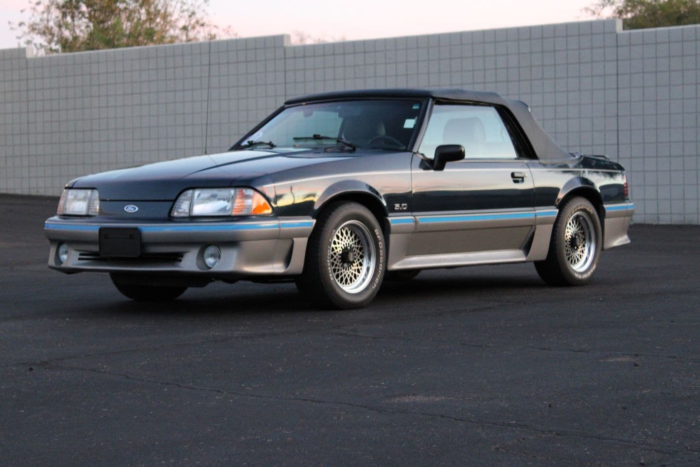 1988 Ford Mustang GT ONLY 7k Miles ! thumbnail 18