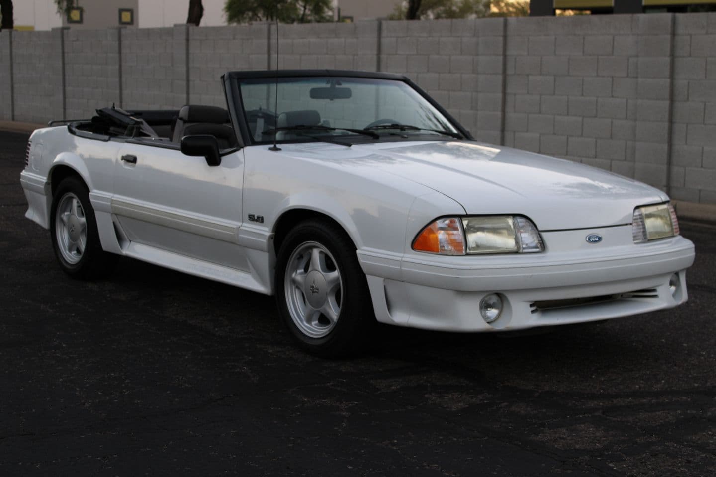 1991 Ford Mustang GT thumbnail 8