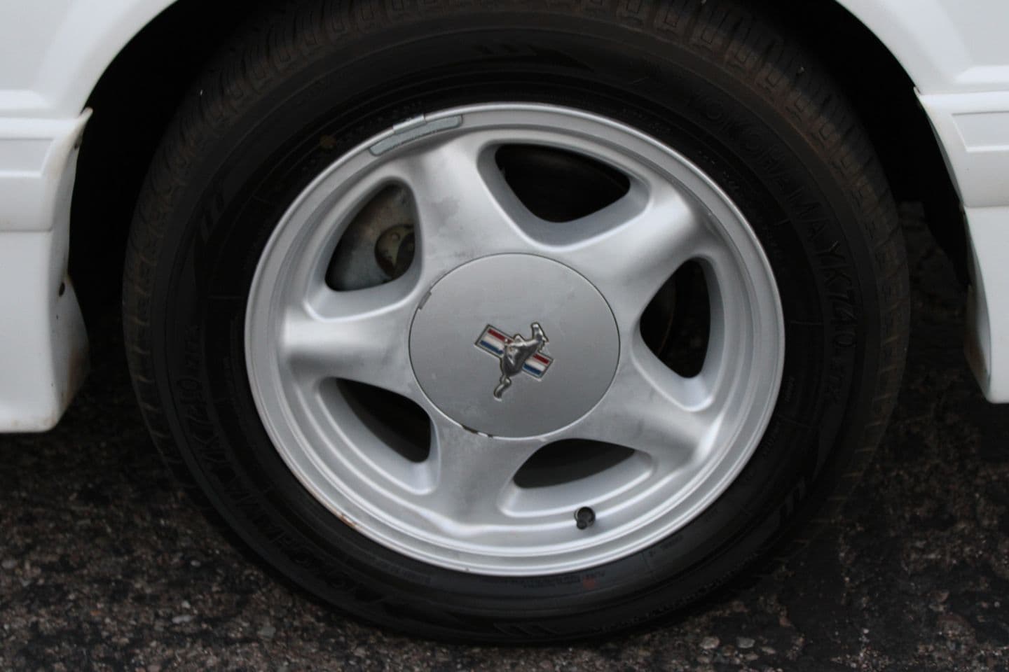 1991 Ford Mustang GT thumbnail 28