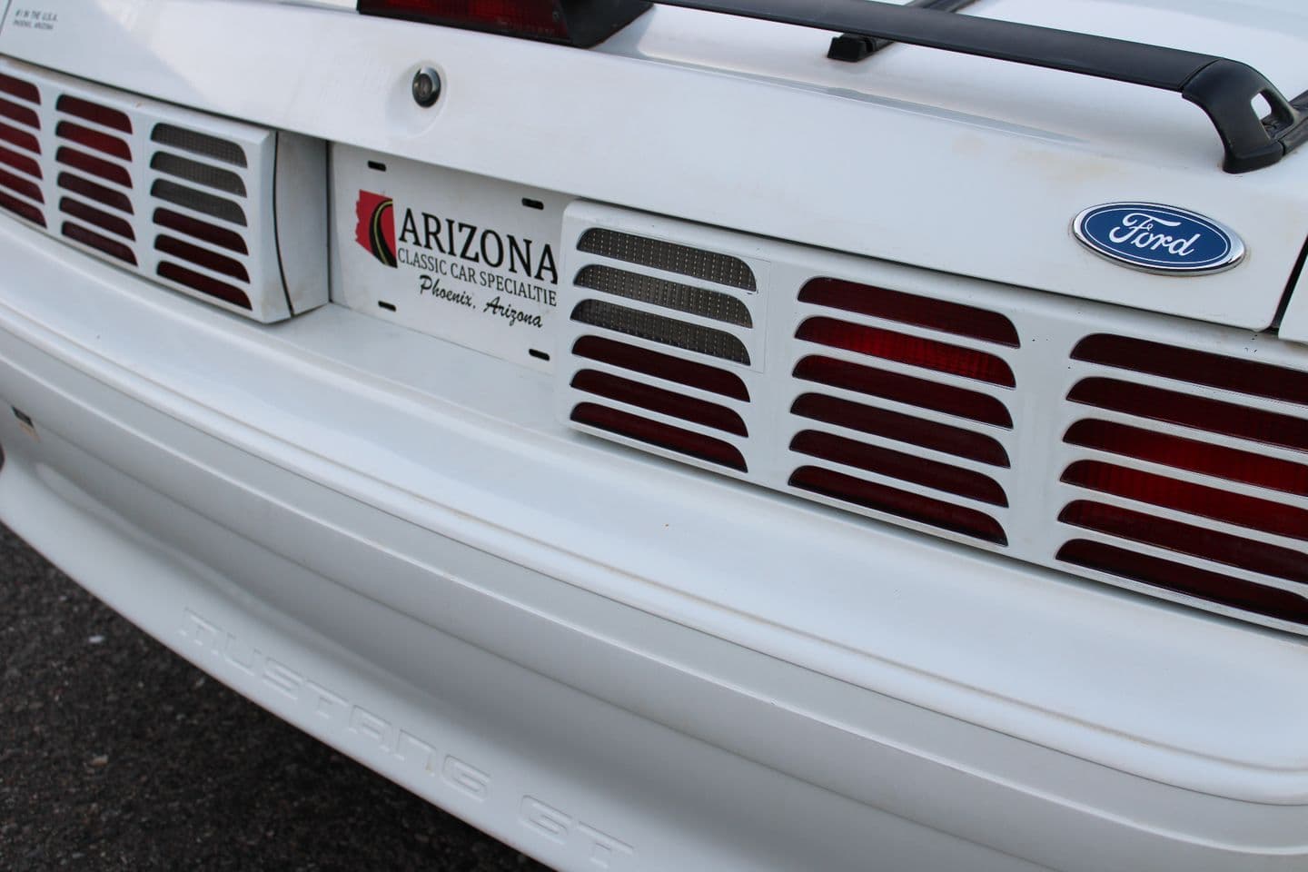 1991 Ford Mustang GT thumbnail 3