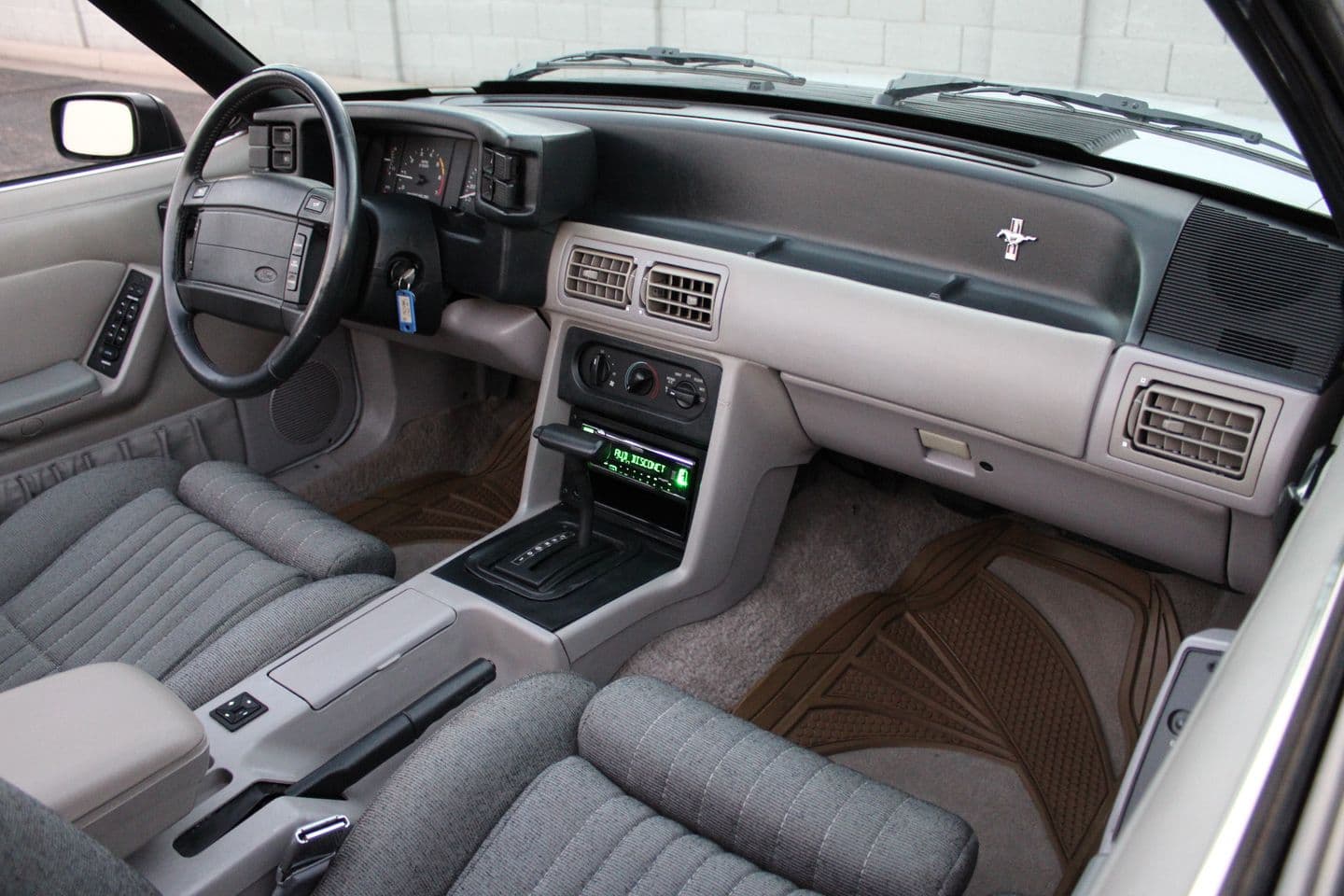 1991 Ford Mustang GT thumbnail 27
