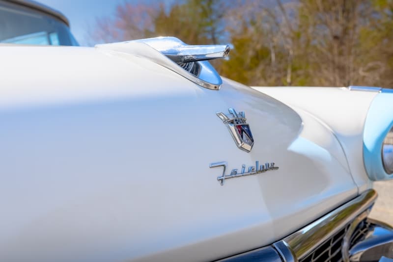 1956 Ford Fairlane Victoria thumbnail 10