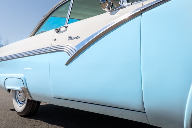 1956 Ford Fairlane Victoria thumbnail 14