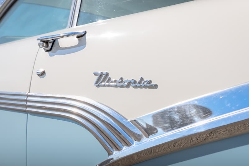 1956 Ford Fairlane Victoria thumbnail 15