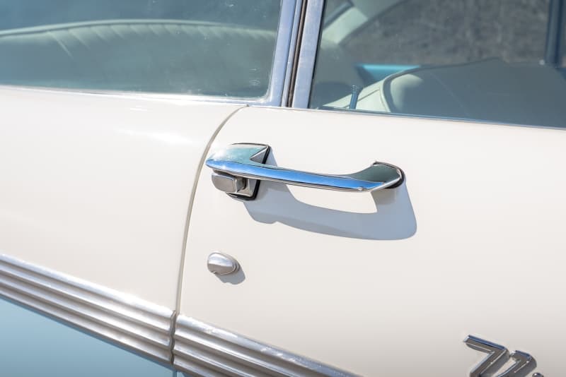 1956 Ford Fairlane Victoria thumbnail 15
