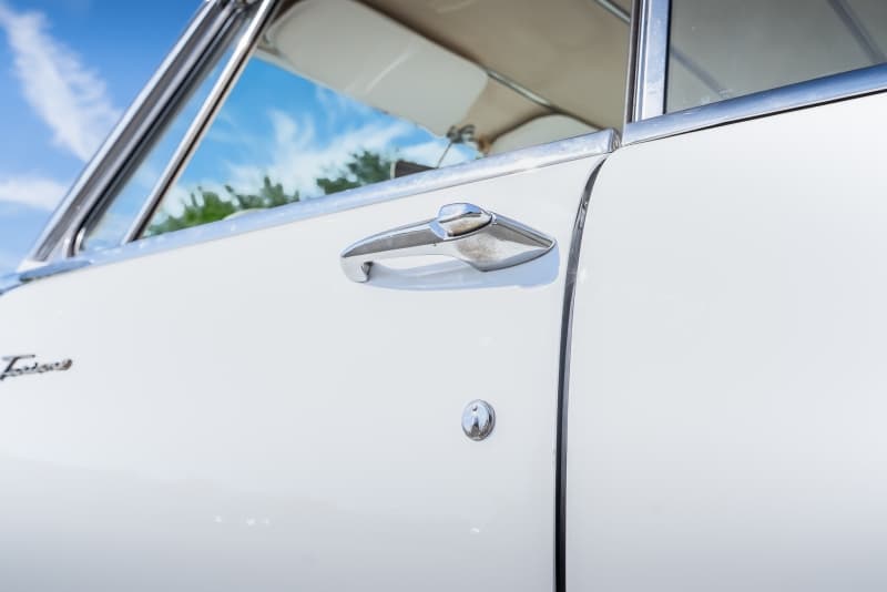 1962 Studebaker Gran Turismo Hawk thumbnail 5