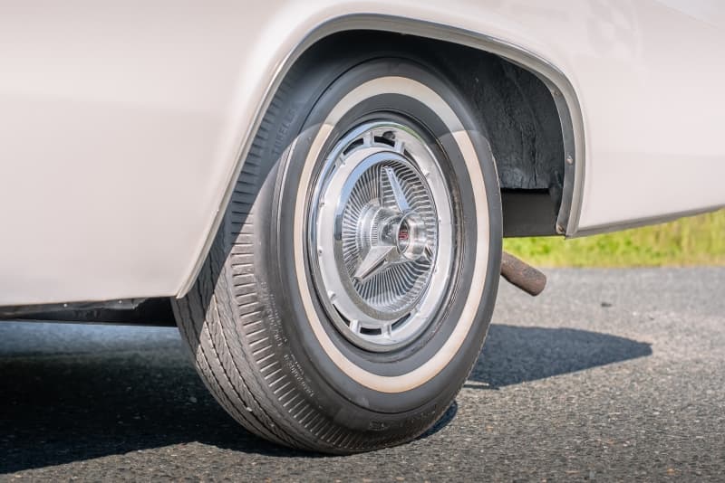 1965 Chevrolet Impala SS thumbnail 7