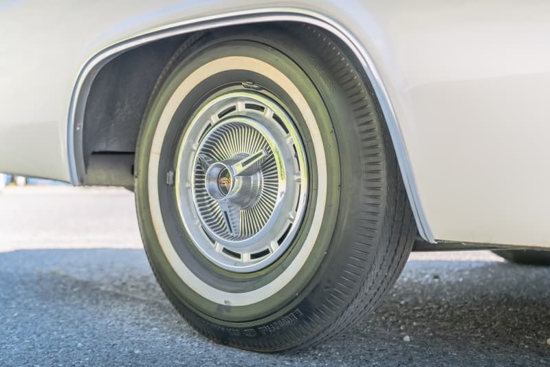 1965 Chevrolet Impala SS — photo 30