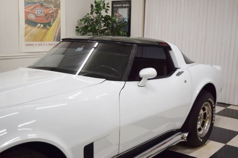 1980 Chevrolet Corvette T-top thumbnail 15